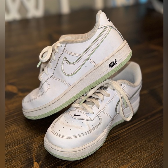 Nike Air Force Sneakers 1 '07 Honeydew Kids Size 2.5 Y - Picture 5 of 5